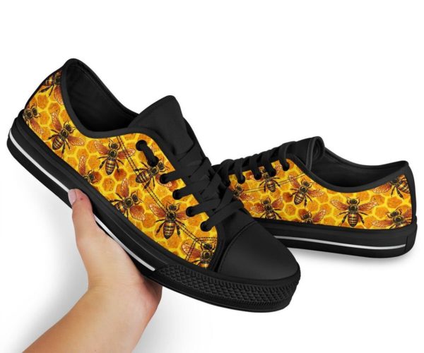 Bee Low Top Shoes Women's Shoes Black US6