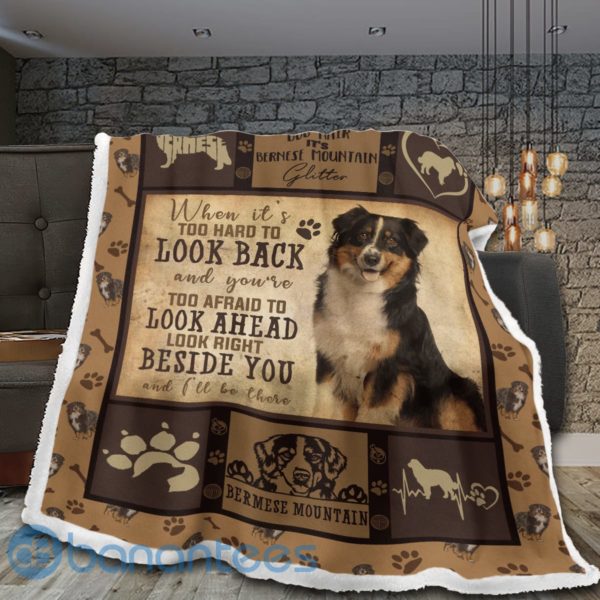 Bernese Mountain Dog Sherpa Blanket Product Photo