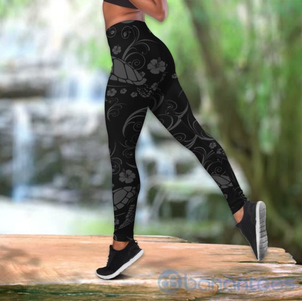 Black And White Turtle Tank Top Legging Set Outfit Product Photo