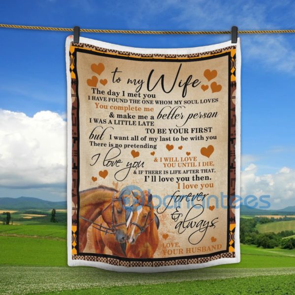 Couple Horse To My Wife I Luv You Forever And Always Sherpa Blanket Product Photo