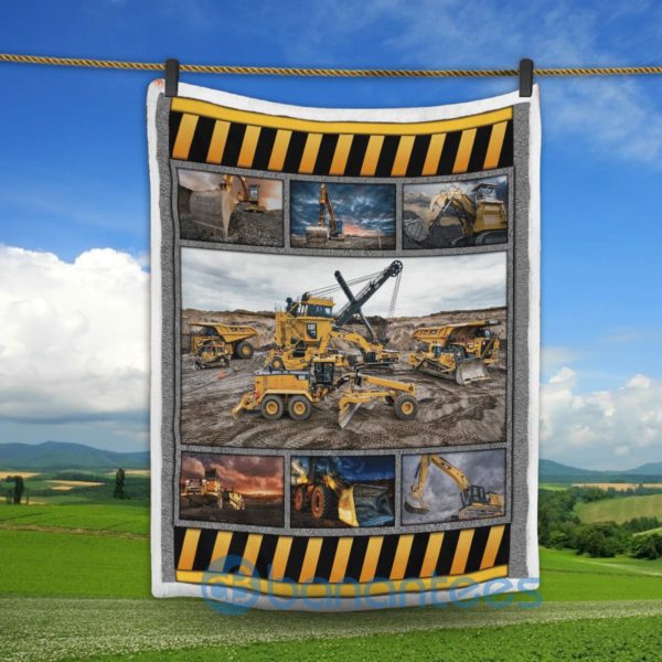 Heavy Equipment Sherpa Blanket Product Photo
