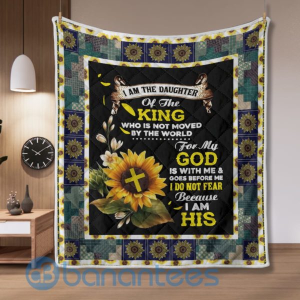 I Am A Daughter Of The King Jesus Quilt Blanket Product Photo