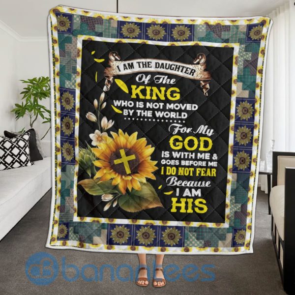 I Am A Daughter Of The King Jesus Quilt Blanket Product Photo