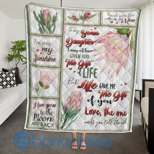 I Love To The Mom And Back Flower Quilt Blanket Quilt Product Photo