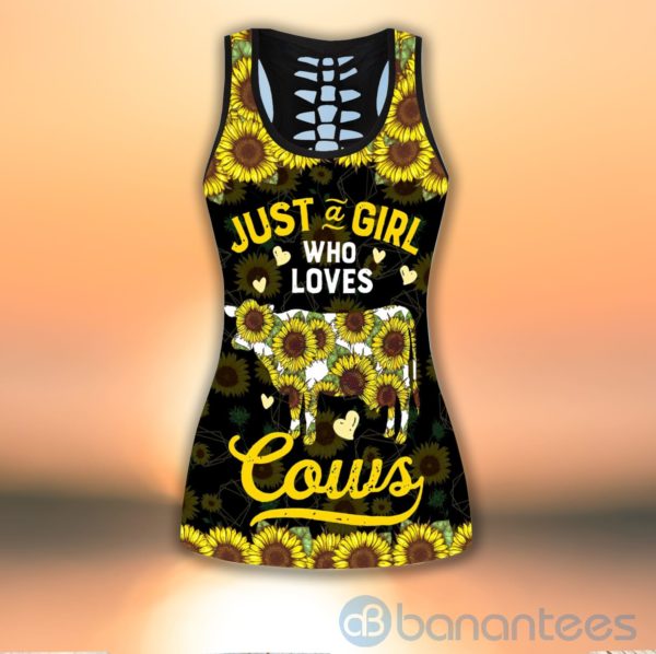 Just A Girl Who Loves Cows Tank Top Legging Set Outfit Product Photo