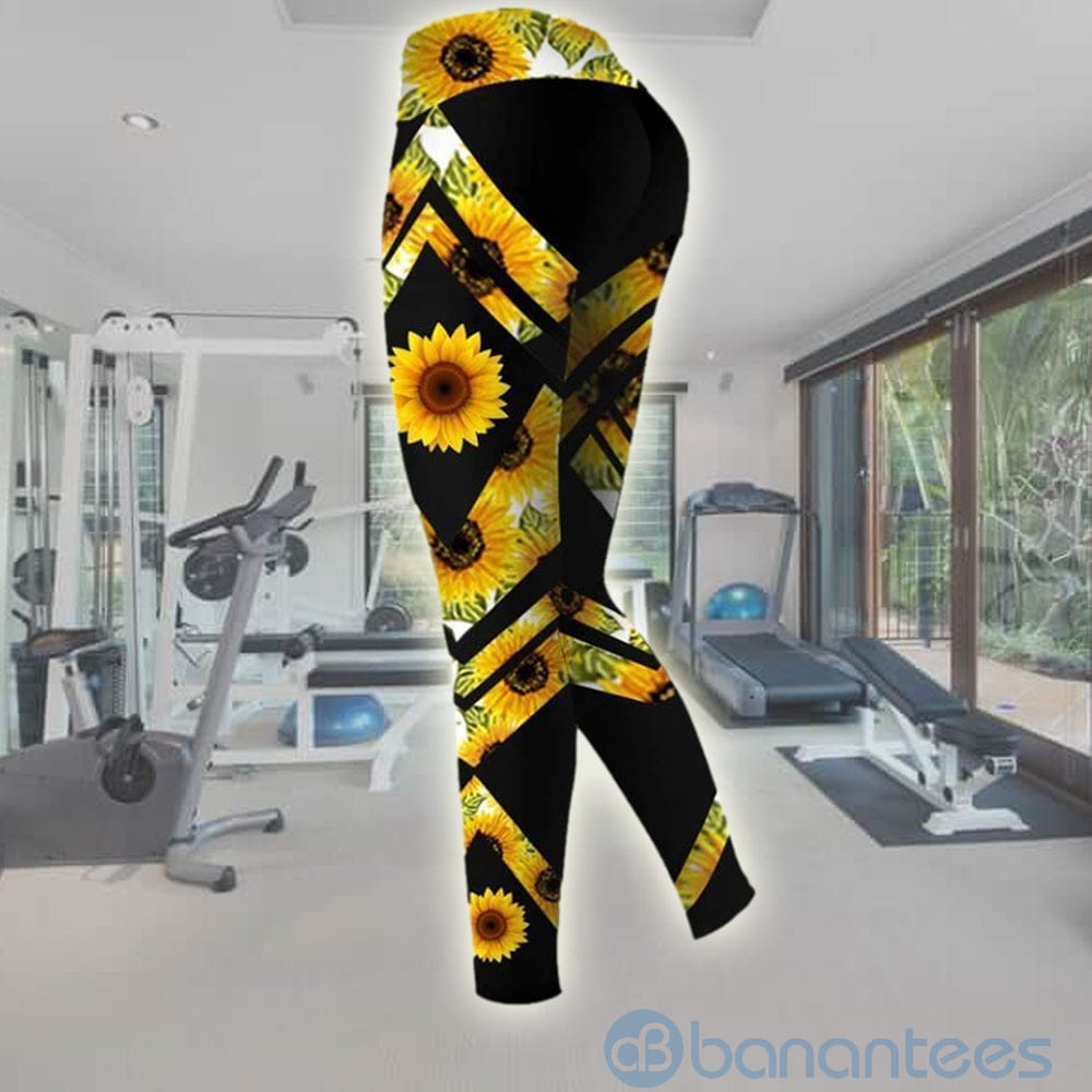 mama-bear-tank-top-legging-set-outfit-2-nXYVm.jpg Mama Bear Tank Top Legging Set Outfit Product Photo