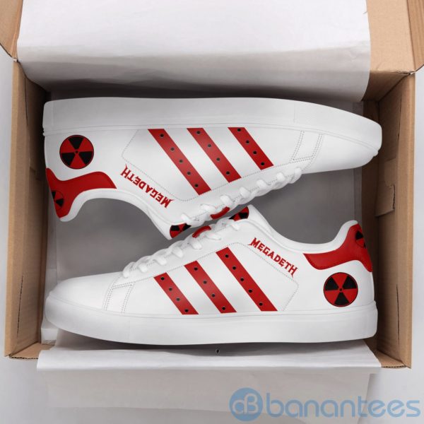 Megadeth Red Striped White Low Top Skate Shoes Product Photo