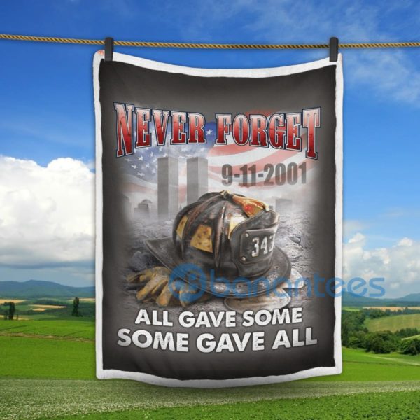 Never Forget 9 11 2001 Sherpa Blanket Product Photo
