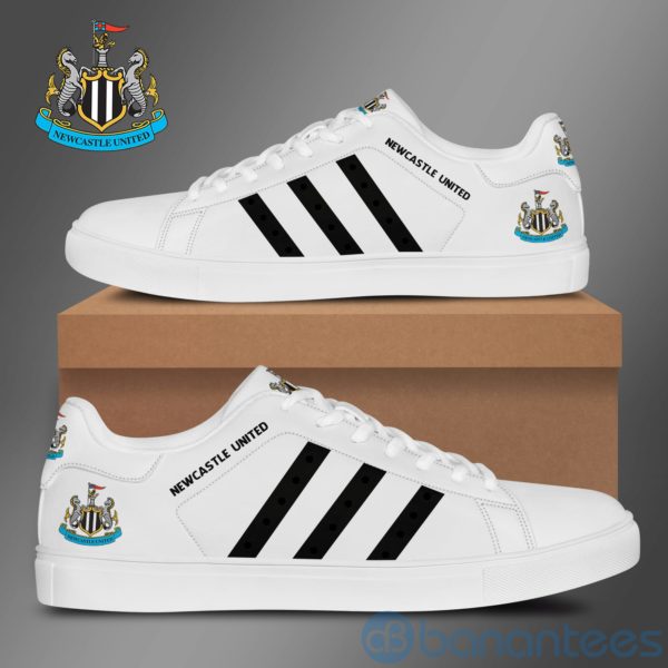 Newcastle United FC Leather Low Top Skate Shoes Product Photo
