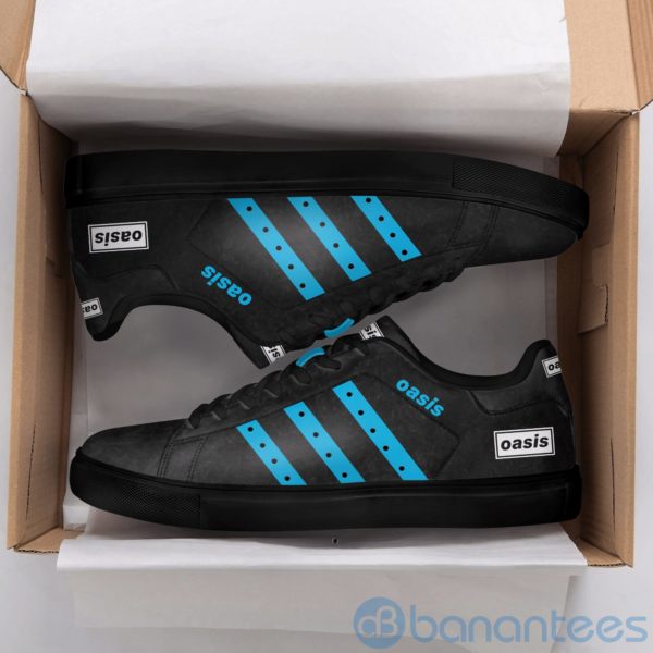 Oasis Black Low Top Skate Shoes Product Photo