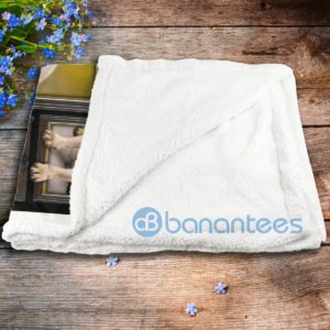 Pug Dog Love Design Sherpa Blanket Product Photo