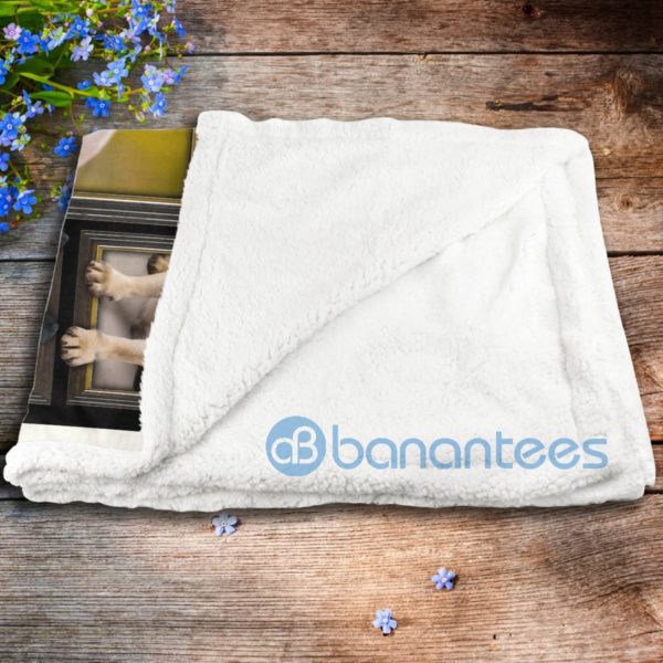Pug Dog Love Design Sherpa Blanket Product Photo