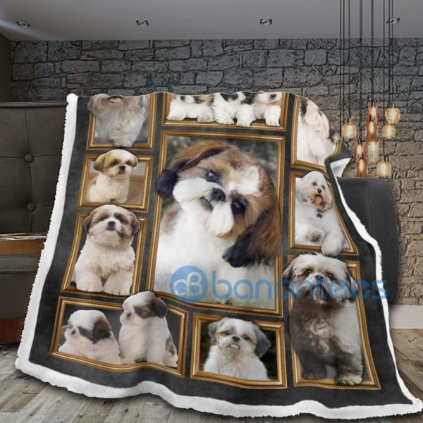 Shih Tzu Dog Design Sherpa Blanket Product Photo