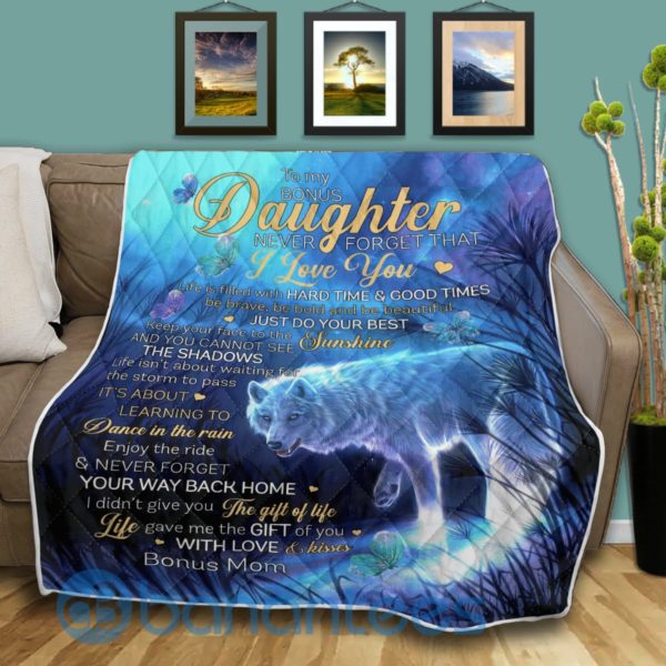 To Bonus Daughter, Never Forget That I Love You Wolf Quilt Blanket Product Photo