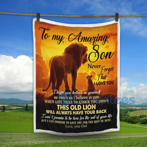 To My Amazing Son Lion Sherpa Blanket Product Photo