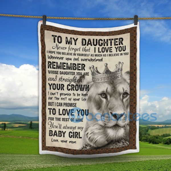 To My Daughter I Love You Lion Sherpa Blanket Product Photo