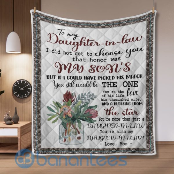 To My Daughter In Law You Are Also My Daughter In Heart Blanket Quilt Product Photo