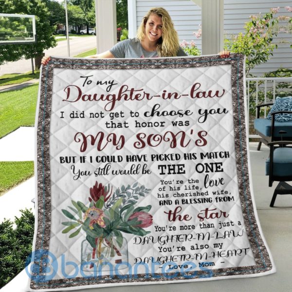 To My Daughter In Law You Are Also My Daughter In Heart Blanket Quilt Product Photo