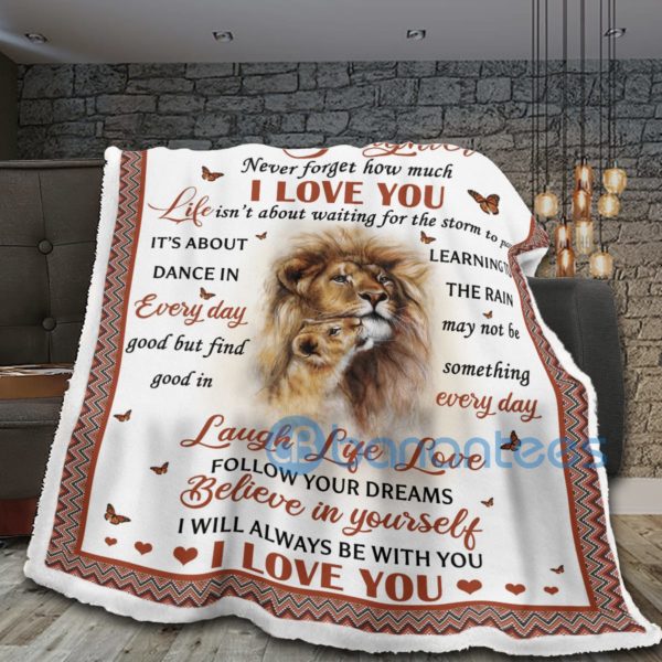 To My Daughter Never Forget I Love You Lion Sherpa Blanket Product Photo