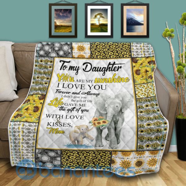 To My Daughter You Are My Sunshine Elephant Blanket Quilt Product Photo