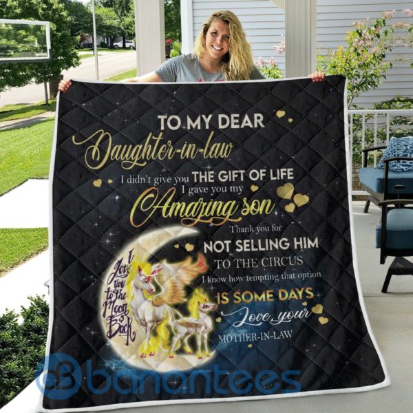 To My Dear Daughter In Law Blanket Quilt Product Photo