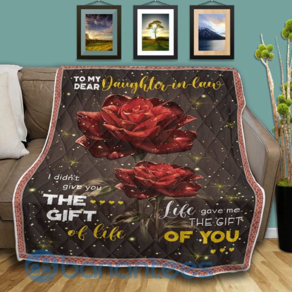 To My Dear Daughter In Law Rose Blanket Quilt Product Photo