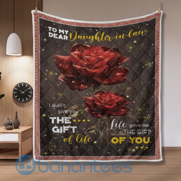 To My Dear Daughter In Law Rose Blanket Quilt Product Photo