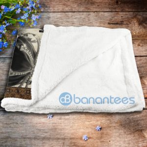 To My Fighter Your Crown The World Is A Jungle Lion Sherpa Blanket Product Photo