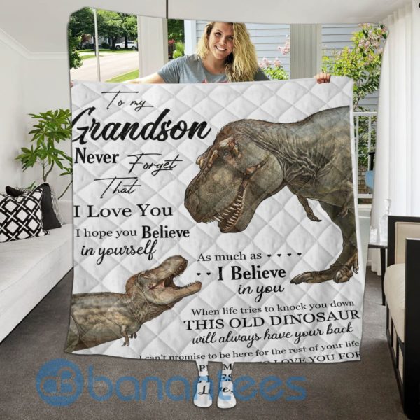 To My Grandson Never Forget That I Love You Dinosaur Quilt Blanket Quilt Product Photo
