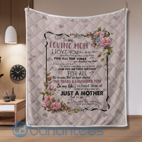 To My Loving Mom You Are The World Blanket Quilt Product Photo