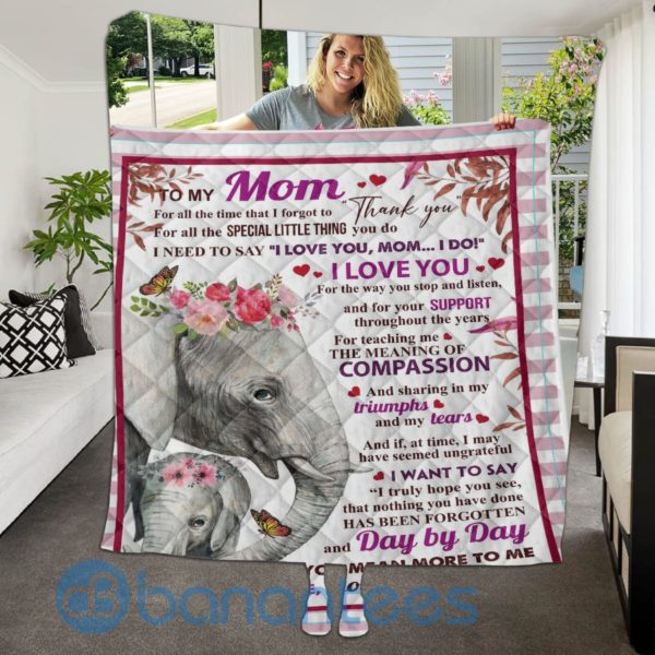 To My Mom Day By Day You Mean More To Me Quilt Blanket Quilt Product Photo