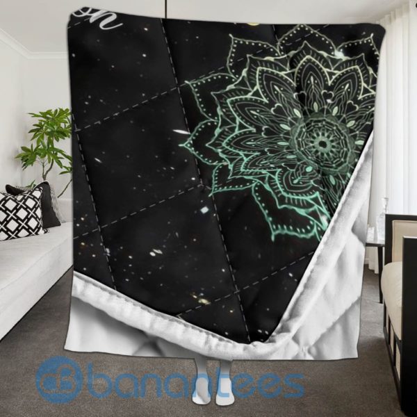 To My Mom Everything I Am You Helped Me To Be Sunflower Quilt Blanket Product Photo