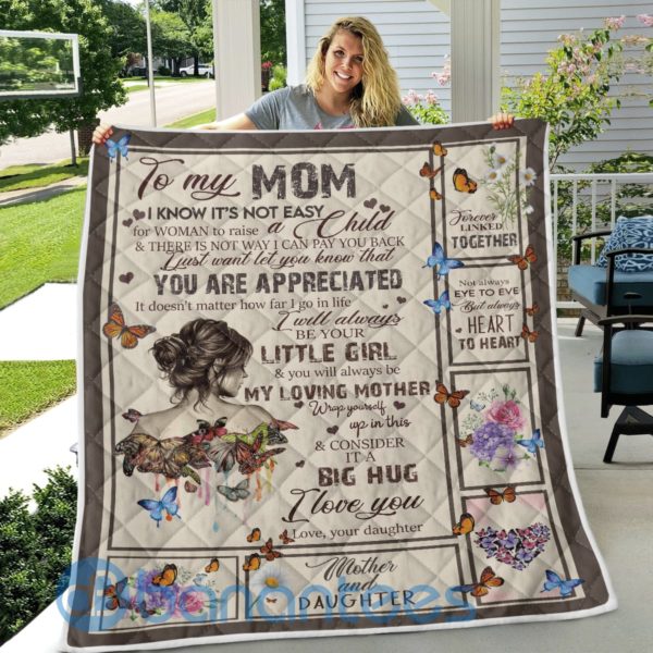 To My Mom I Love You Butterfly Blanket Quilt Product Photo
