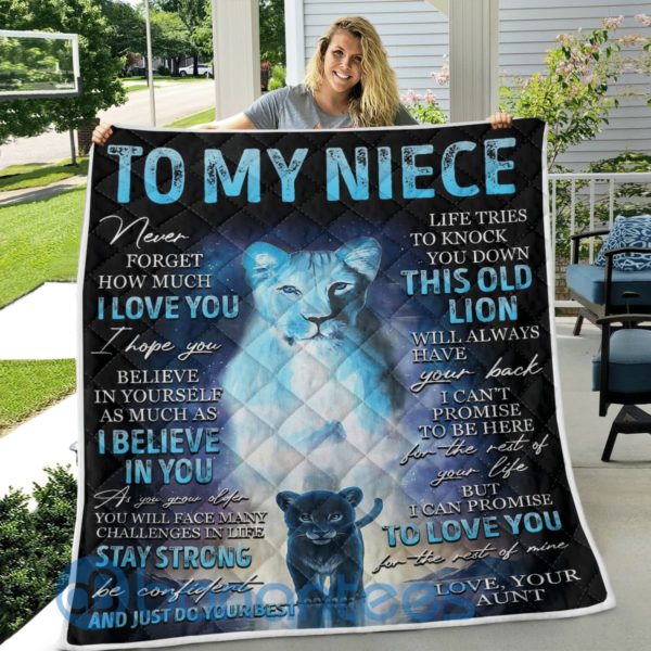 To My Niece Never Forget How Much I Love You Lion Quilt Blanket Product Photo