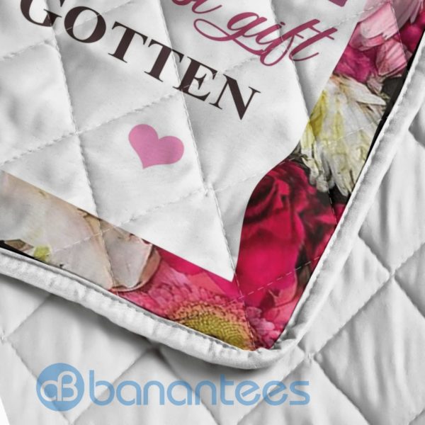 To My Niece You're The Greatest Gift I've Ever Gotten, Aunt Full Flower Quilt Blanket Product Photo