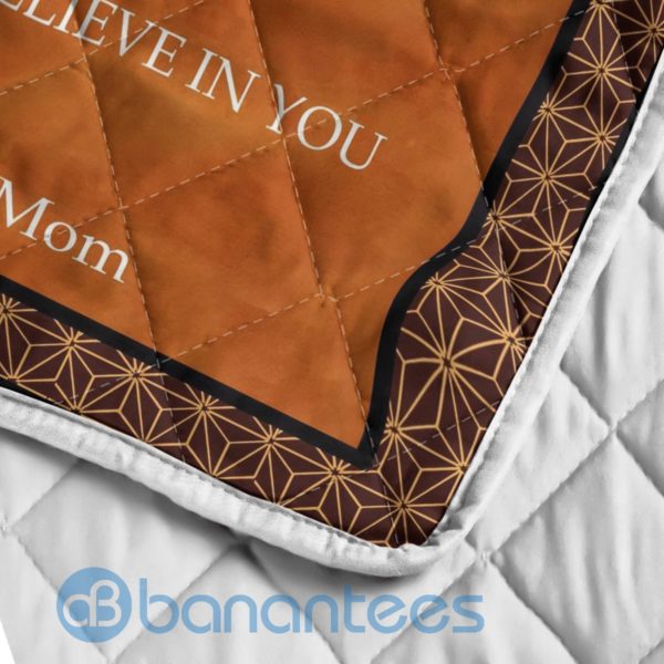 To My Son If They Whissper To You Giraffe Quilt Blanket Product Photo