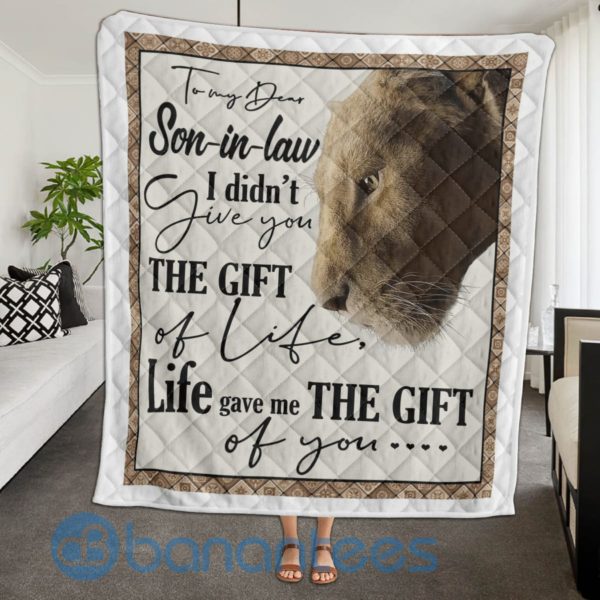 To My Son In Law Lion Quilt Blanket Product Photo