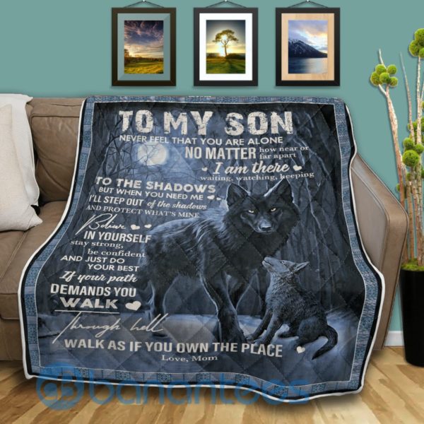 To My Son Never Feel That You Are Alone Black Wolf Quilt Blanket Product Photo