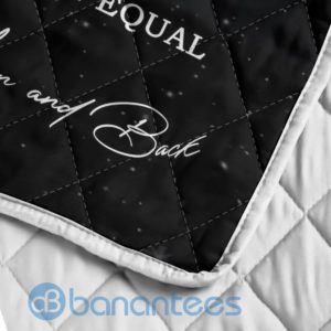 To My Wife I Love You To The Moon And Back Blanket Quilt Product Photo