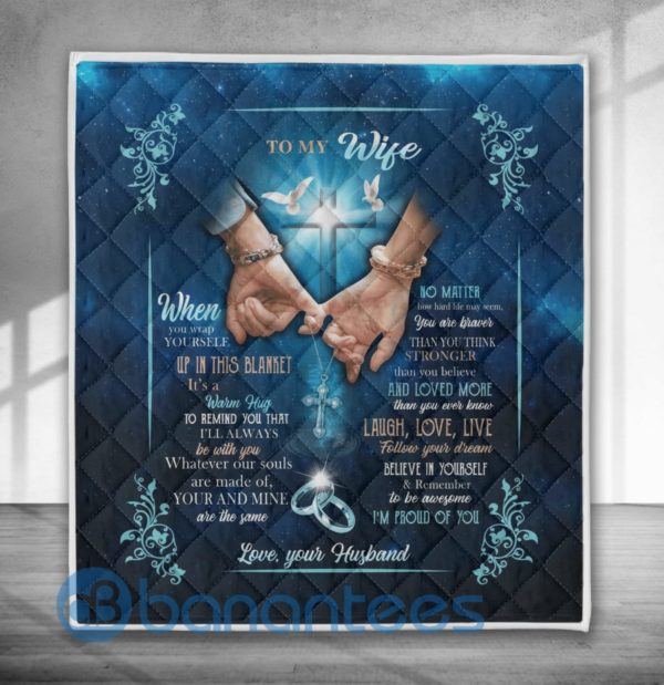 To My Wife In Blanket Quilt Blanket Product Photo