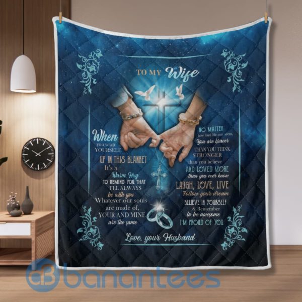 To My Wife In Blanket Quilt Blanket Product Photo