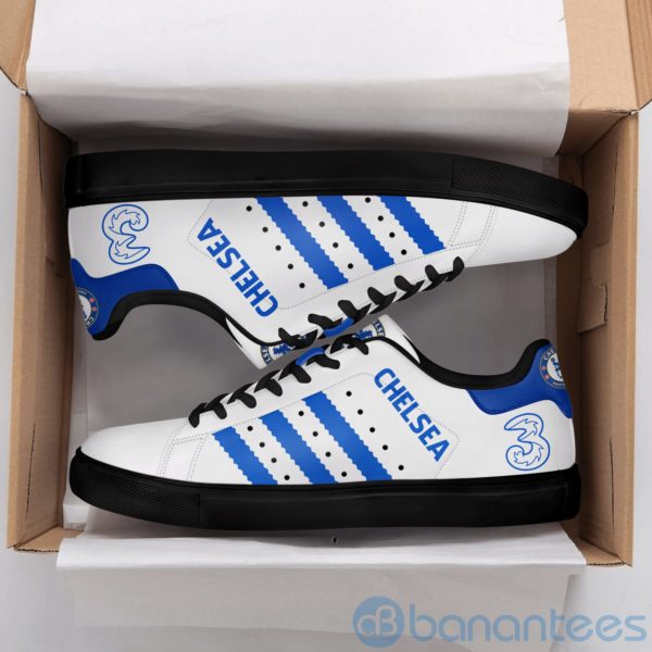 Chelsea Fc Blue Striped White Low Top Skate Shoes Product Photo