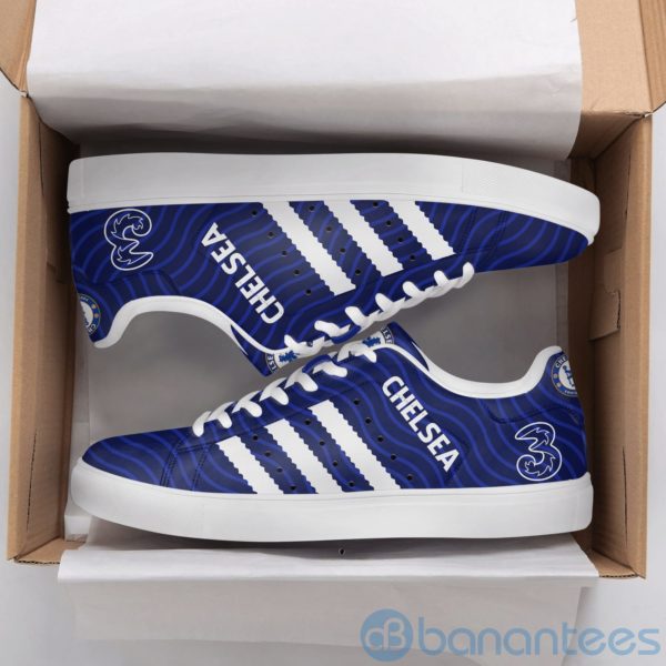 Chelsea Fc White Striped Low Top Skate Shoes Product Photo