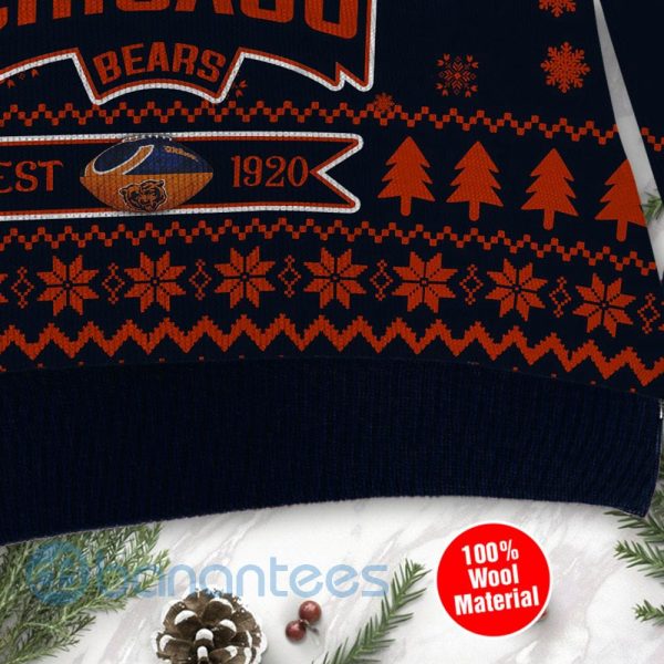 Chicago Bears Cute Baby Yoda Grogu Ugly Christmas 3D Sweater Product Photo