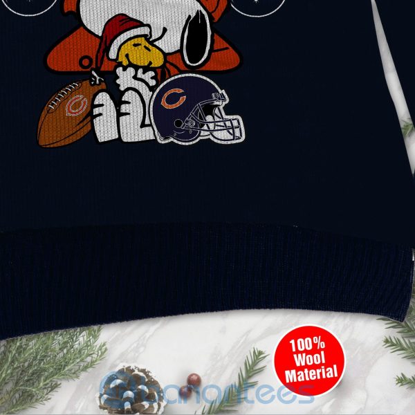 Chicago Bears Funny Charlie Brown Peanuts Snoopy Christmas Tree Ugly Christmas 3D Sweater Product Photo