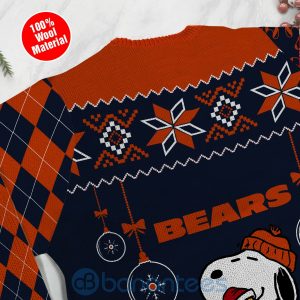 Chicago Bears Funny Charlie Brown Peanuts Snoopy Christmas Tree Ugly Christmas 3D Sweater Product Photo