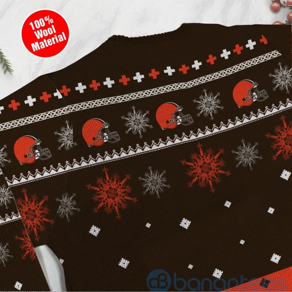 Cleveland Browns Funny Charlie Brown Peanuts Snoopy Ugly Christmas 3D Sweater Product Photo