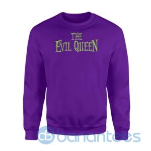 Evil Queen Mom Funny Halloween Matching Halloween Costume Gift Sweatshirt Product Photo