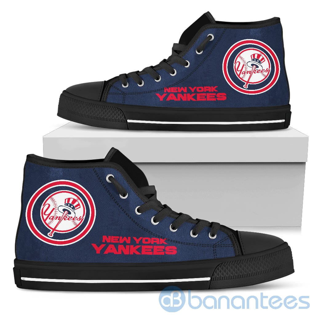 for-fans-new-york-yankees-high-top-shoes-1-rhAV1.jpg For Fans New York Yankees High Top Shoes Product Photo