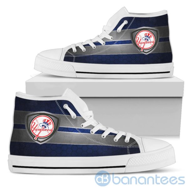 Horizontal Stripes New York Yankees High Top Shoes Product Photo